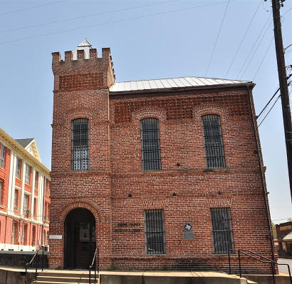 Old jail in Hemphill Texas