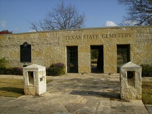 Austin - Texas State Cemetery entrance
