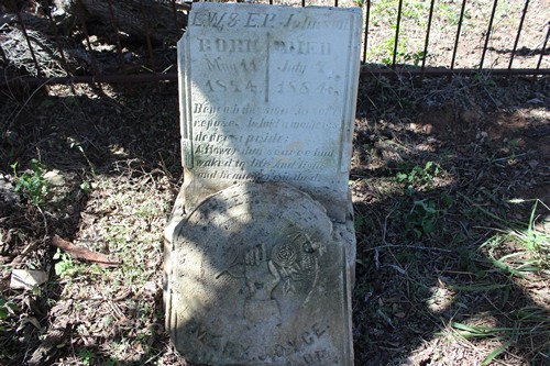 Frio County TX - Unnamed cemetery near Bigfoot