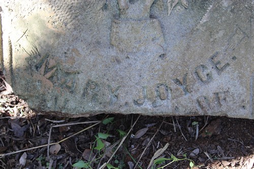 Frio County TX - Unnamed cemetery near Bigfoot