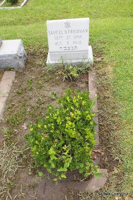 Dallas TX - Emanuel Cemetery Grave