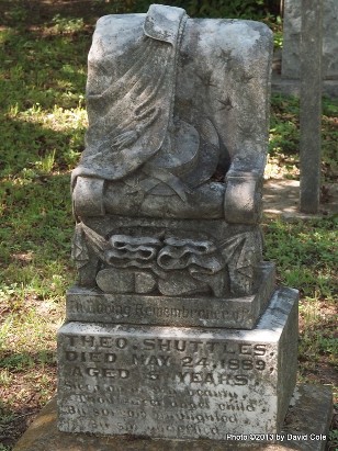Dallas TX - Greenwood Cemetery  - Child's tombtone