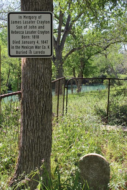 Martindale TX - John Crayton Cemetery