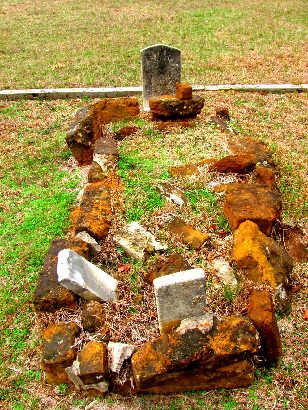 Augusta Cemetery Texas Graves , old tombstones 