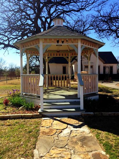 TX - Old Alton Chapel