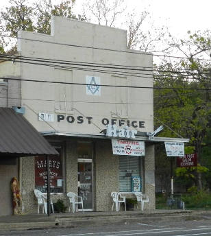 Ben Wheeler TX - Lodge & Post Office