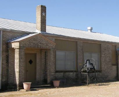 TX - Former Brandon School building entrance