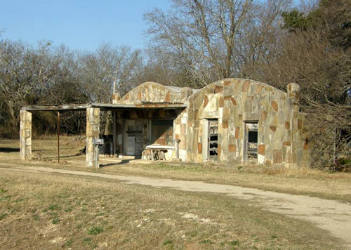 Bosque County Midway Store on TX 22