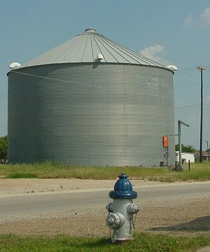 Ennis Texas silo