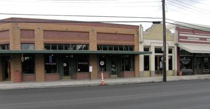 Fairfield Texas street scene