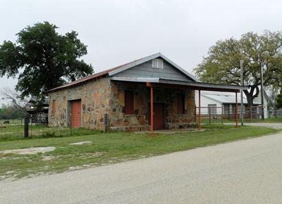 Garner TX -  Closed gas station