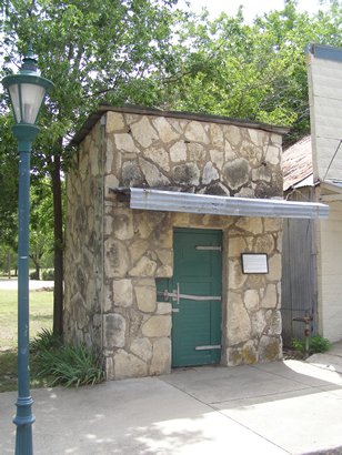 Glen Rose TX - Historic Ice House