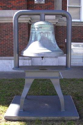 Limestone County courthouse bell, Groesbeck Texas