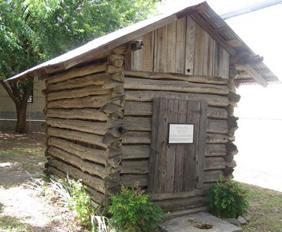 Log Cabin - Hopewell TX Post Office