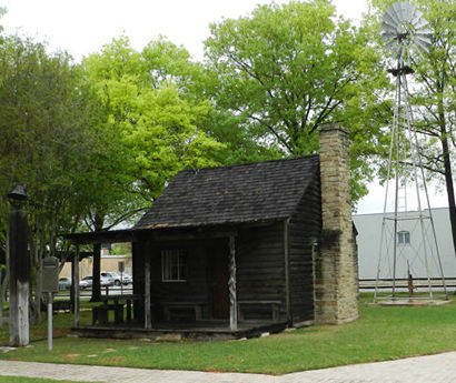 Irving Tx - Heritage Park Cabin