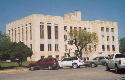 Jacksboro TX - Present Jack County CourthousevBack view