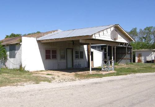 Joy Tx - Closed Gas Station