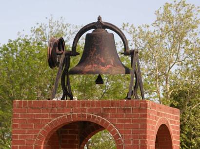 Leonard Tx Baptist Bell