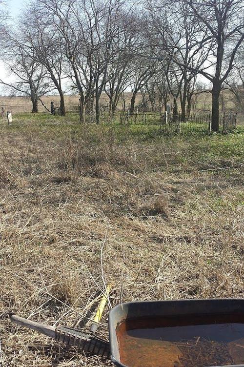 Hill County TX - Cemetery in Mayfield 