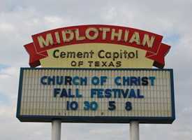 Midlothian, Texas, Cement Capitol of Texas sign