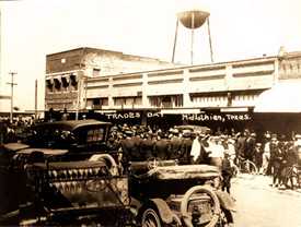 Trades Day in Midlothian, Texas c 1915