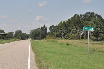 Milton TX Road Sign