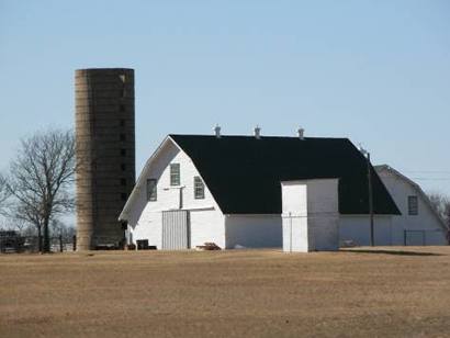 Mountain Peak Texas Barn And Silo