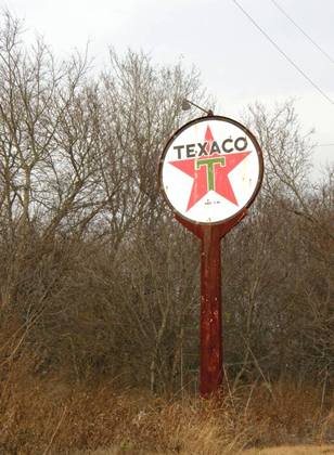 Otto Tx LightedT exaco Sign