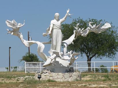 Peaster Texas - Statue of Christ and angels