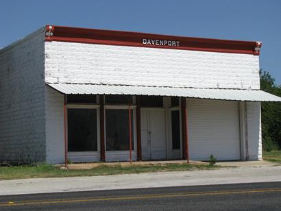 Poolville Tx - Davenport Store