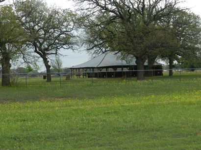 Stag Creek Tx - Cemetery Tabernacle