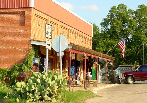 Tehuacana, Texas street scene