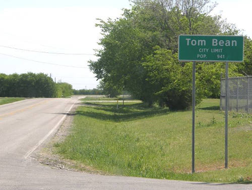 Tom Bean Tx City Limit Road Sign