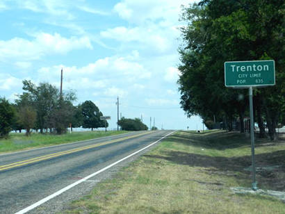 Trenton Tx road sign