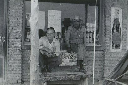 Westminster TX - Grocery Store in 1968, Big Slicks today