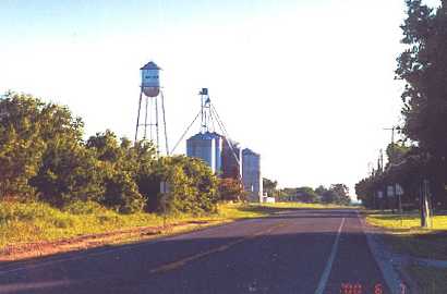 Windom Texas water tower and grain elevator