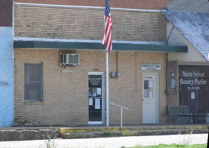 Windom Tx Post Office & city hall