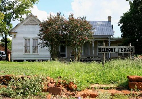 Belmont Texas house with sign