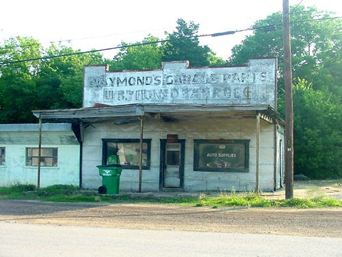 Buckholtz TX - Raymond's Garage 
