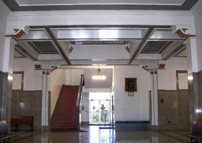 Caldwell TX  - 1927 Burleson County Courthouse  lobby