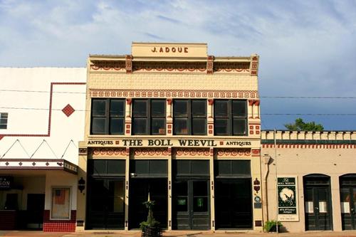 Calvert Texas downtown Jacques Adoue Building