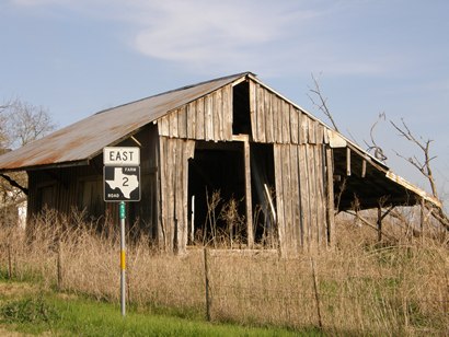 Courtney TX Old Barn