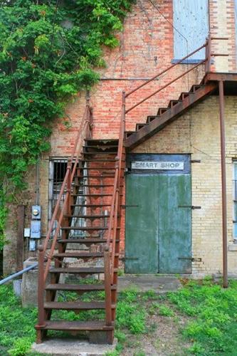 Cuero Texas outdoor cast iron staircase