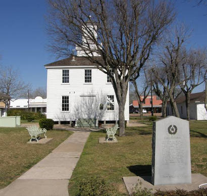 Fayetteville Tx Centennial Marker and Precinct Courthouse