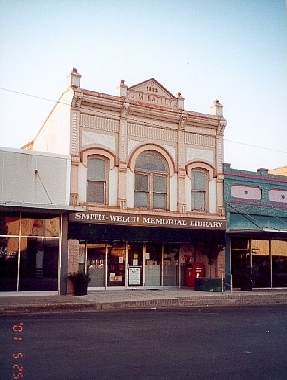 Smith-Welch Library, downtown Hearne, Texas