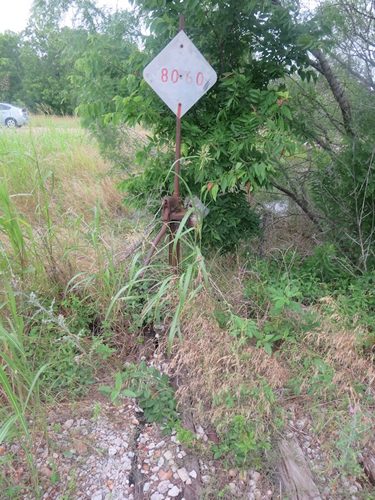 Hills TX - Hillspur TX, abandoned railroad tracks