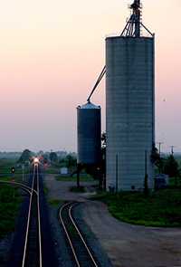 Grain elevator and approaching train
