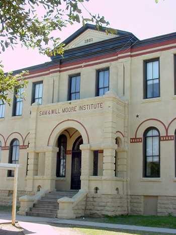 Mouton Texas school