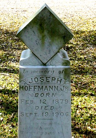 Washington County TX - Mt Zion Cemetery Joseph Hoffmann Jr. unusual tombstone