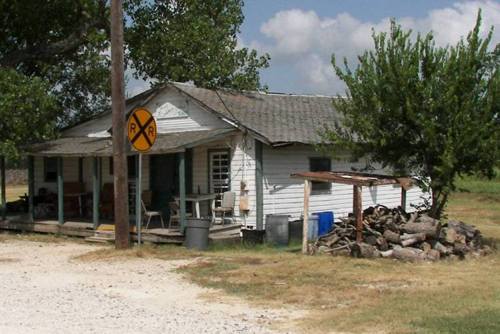 Mumford, Texas - Gonzales Tavern 
